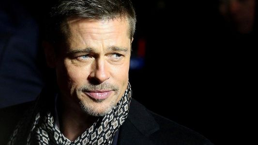 El increíble y desconcertante truco de seducción que está utilizando Brad Pitt con las mujeres