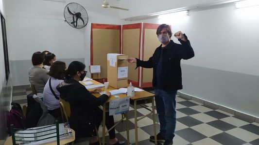 Elecciones 2021: votó Nicolás del Caño y realizó una grave denuncia