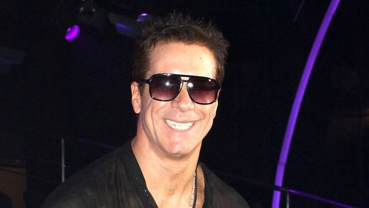 La ex de Fernando Carrillo asegura que el actor tiene problemas psiquiátricos y teme por su hijo