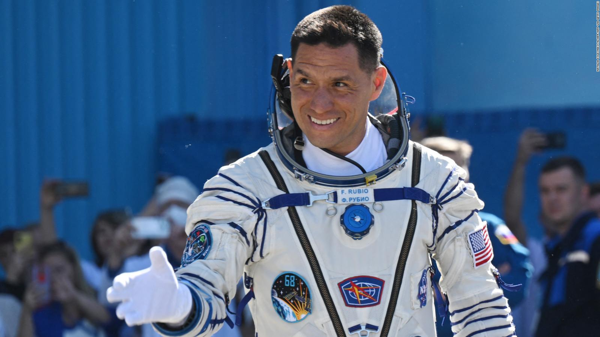 Qui&eacute;n es Frank Rubio, el astronauta que est&aacute; varado y no puede regresar a la tierra