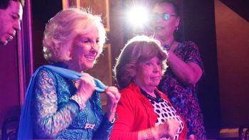 Mirtha Legrand y Adrián Suar disfrutaron de una noche de teatro