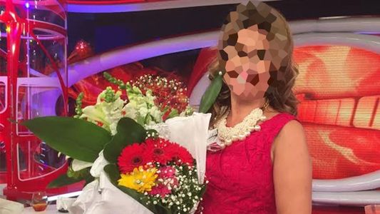 Periodista de Infama cumplió años y sus compañeros le regalaron un bello ramo de flores
