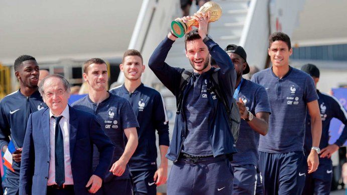 Así recibió Francia a los campeones del Mundo