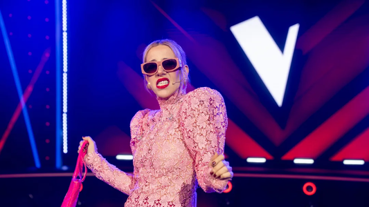 Insólito momento: Juliana Gattas grabó La Voz Argentina bajo el efecto de una sustancia y la tuvieron que asistir