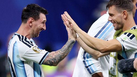 No puso a Messi y Rosario Central tuvo que explicar la foto con la que saludó a la selección tras la final del Mundial