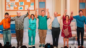 Se estrenó CASUAL en Calle Corrientes: la comedia más desopilante, provocadora e imperdible de la cartelera porteña