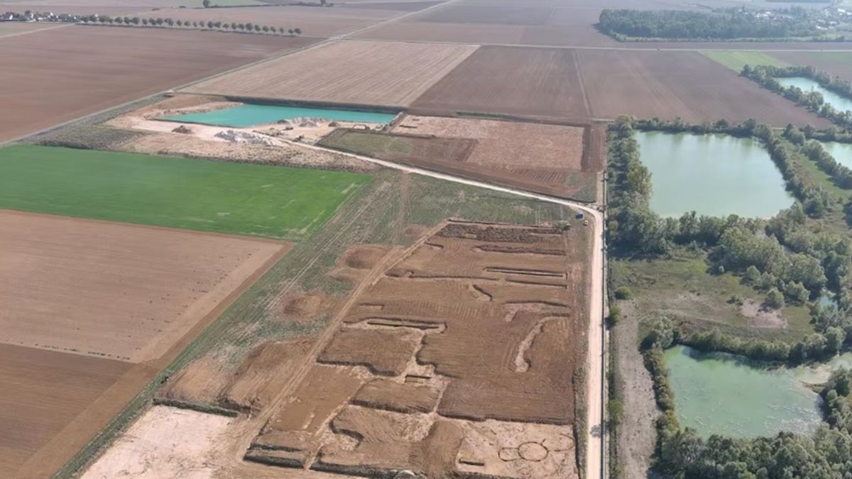 La excavaci&oacute;n se llev&oacute; a cabo en una zona previamente inexplorada en el noreste de Francia, en Marliens(cerca de Dijon). (Foto: gentileza Inrap)