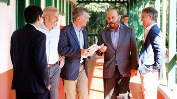 Macri se mostró con los gobernadores del noreste y busca relanzar el Plan Belgrano
