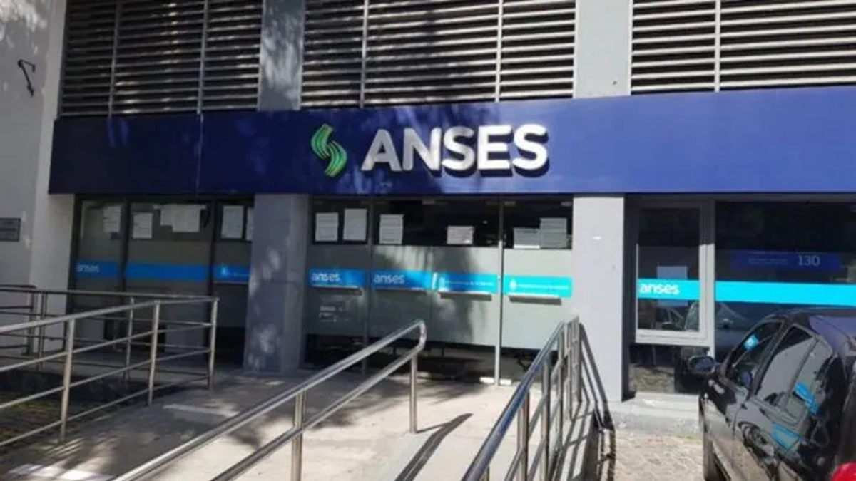 Jubilaciones, pensiones, AUH y otros programas ANSES: quiénes cobran el 19 de mayo