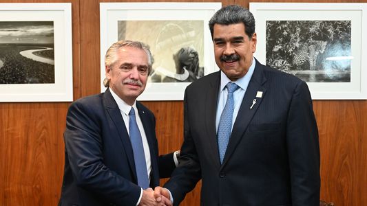 Alberto Fernández cuestionó a Trump y apuntó también contra el gobierno de Milei tras la detención de Maduro