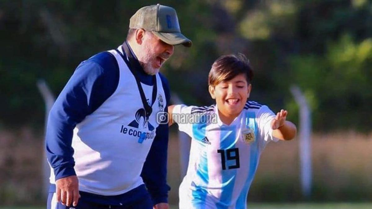 Diego Maradona y Benjamín Agüero