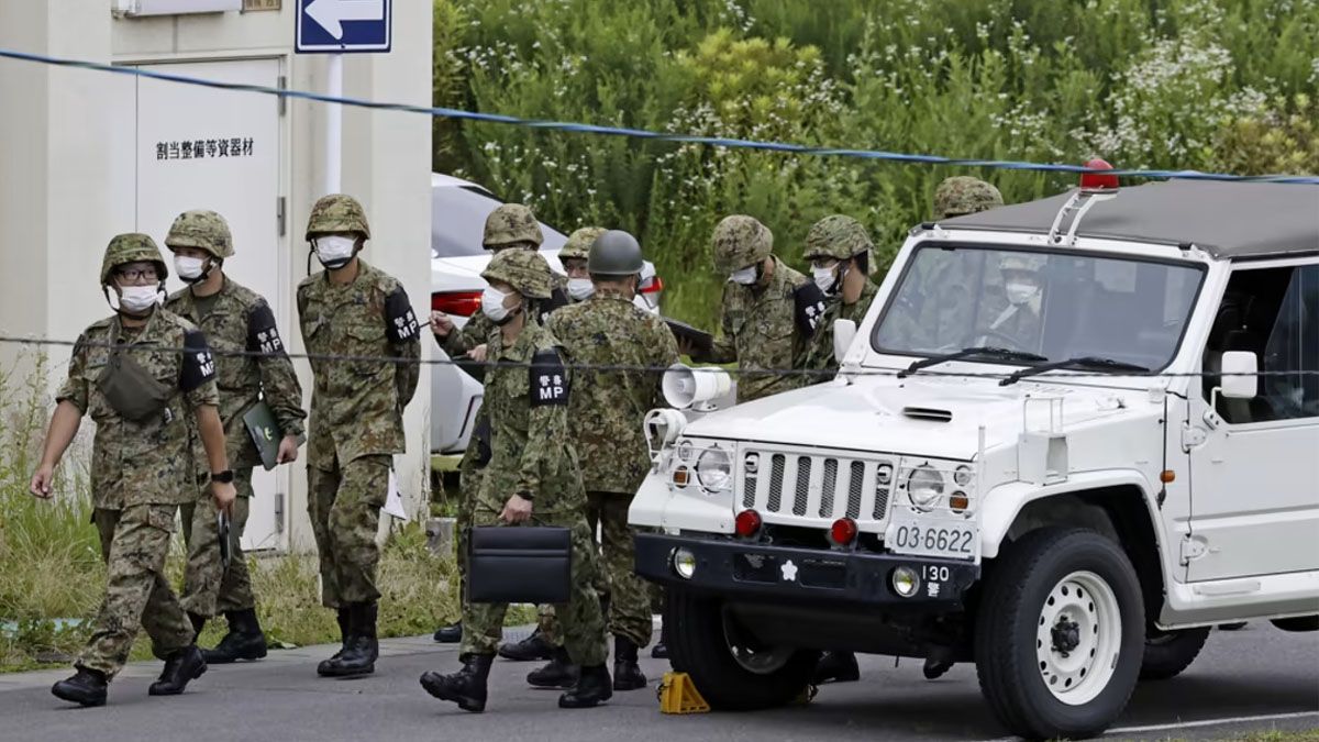 Un recluta japonés disparó contra sus compañeros en un campo de entrenamiento. Mató a dos e hirió a otro. (Foto: Gentileza Japan Times)