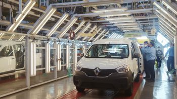 Renault festeja 50.000 unidades del nuevo Kangoo argentino