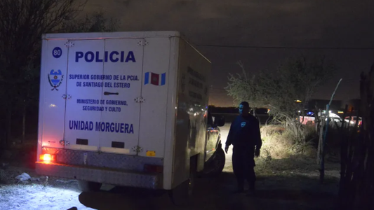Un chico de 18 años fue asesinado al intentar rescatar a su madre, que permanecía cautiva de su pareja en Santiago del Estero