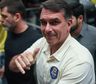 Elecciones en Brasil: Flávio Bolsonaro votó en Río de Janeiro y aseguró que llegó la hora del cambio