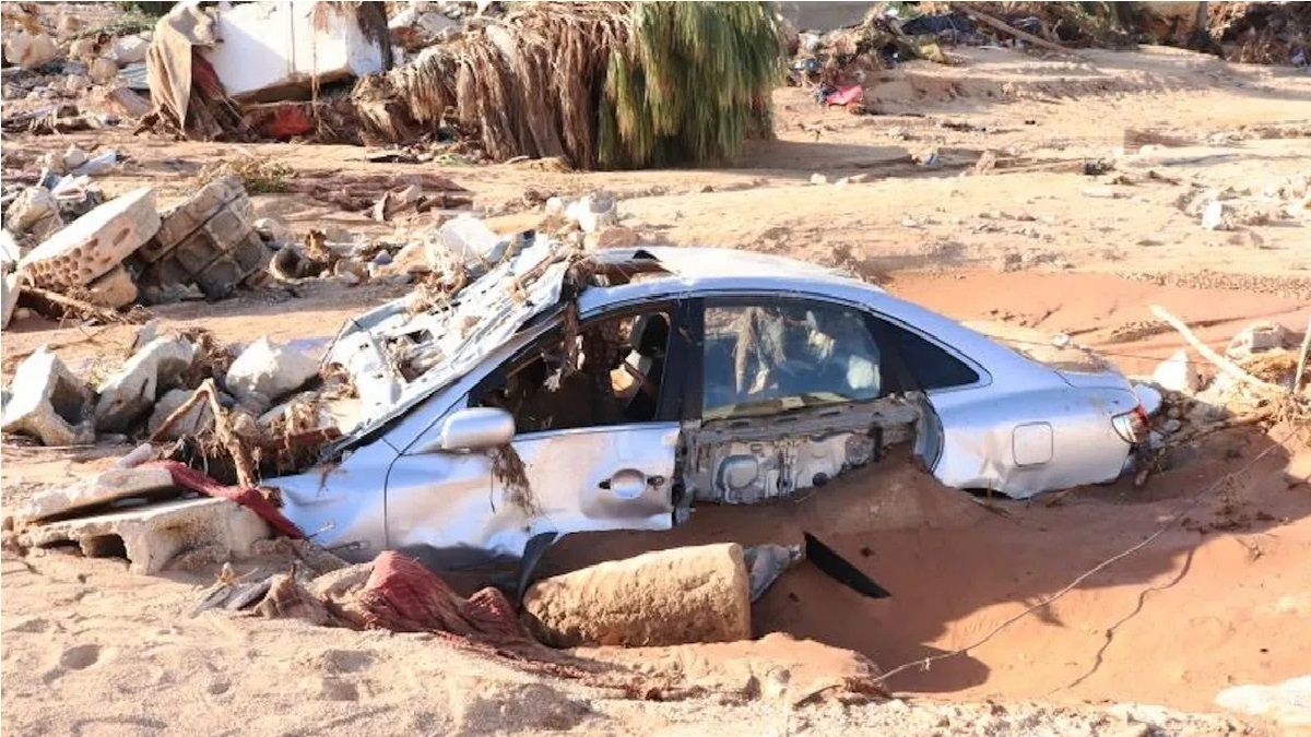 El barro quedó tapando gran parte la ciudad de Derna. (Foto: Gentileza El Tiempo)