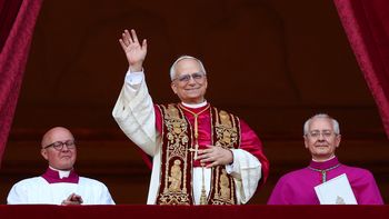 Robert Prevost, el nuevo líder mundial de la Iglesia, amigo de Francisco y con espíritu latino