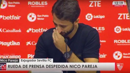 Pareja rompió en llanto en su despedida del Sevilla: “No nací sevillista, pero moriré siéndolo”