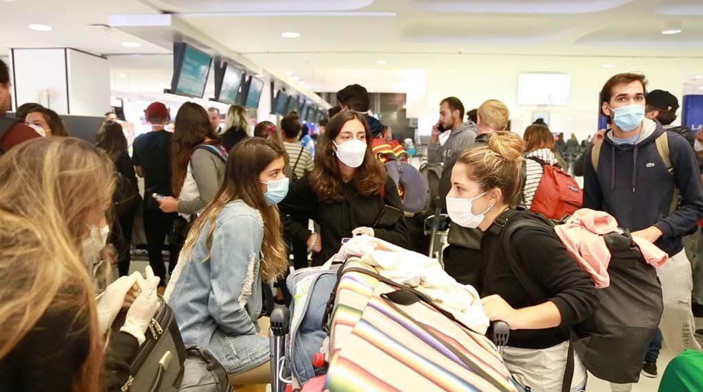 Según Cancillería, el 90% de los argentinos varados en el exterior ya regresaron al país
