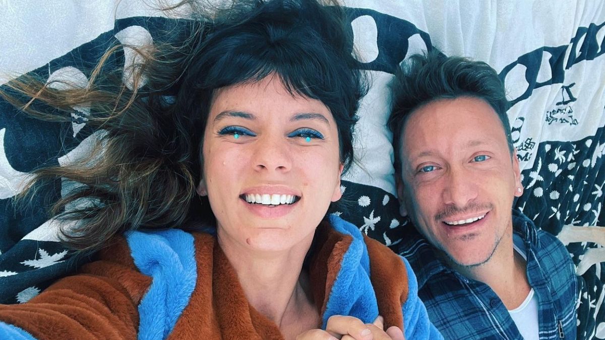 Nicolás Vázquez sorprendió al publicar un foto retro con Gimena Accardi de hace 14 años
