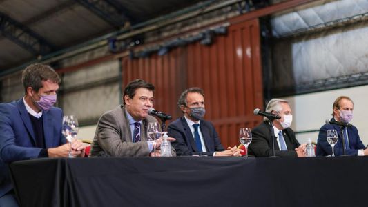 Anuncio de Alberto Fernández: los trabajadores temporales en blanco podrán seguir cobrando planes sociales