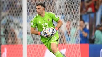 El Dibu Martínez es uno de los arqueros elegidos por la FIFA para el premio The Best El Dibu Martínez es uno de los arqueros elegidos por la FIFA para el premio The Best