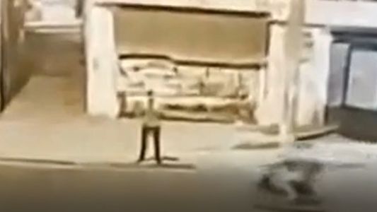 Mató al motochorro que quiso robarle: el delincuente tenía 15 años