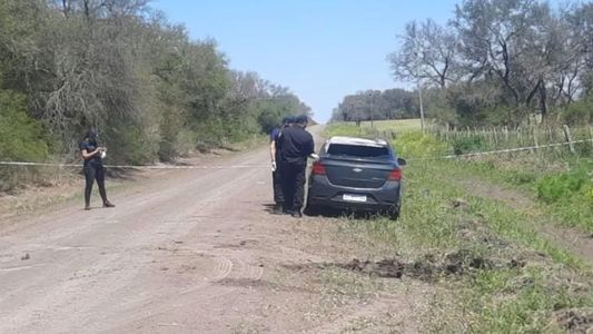 Encontraron maniatado el cuerpo de un policía dentro de un auto incendiado: el macabro móvil del crimen