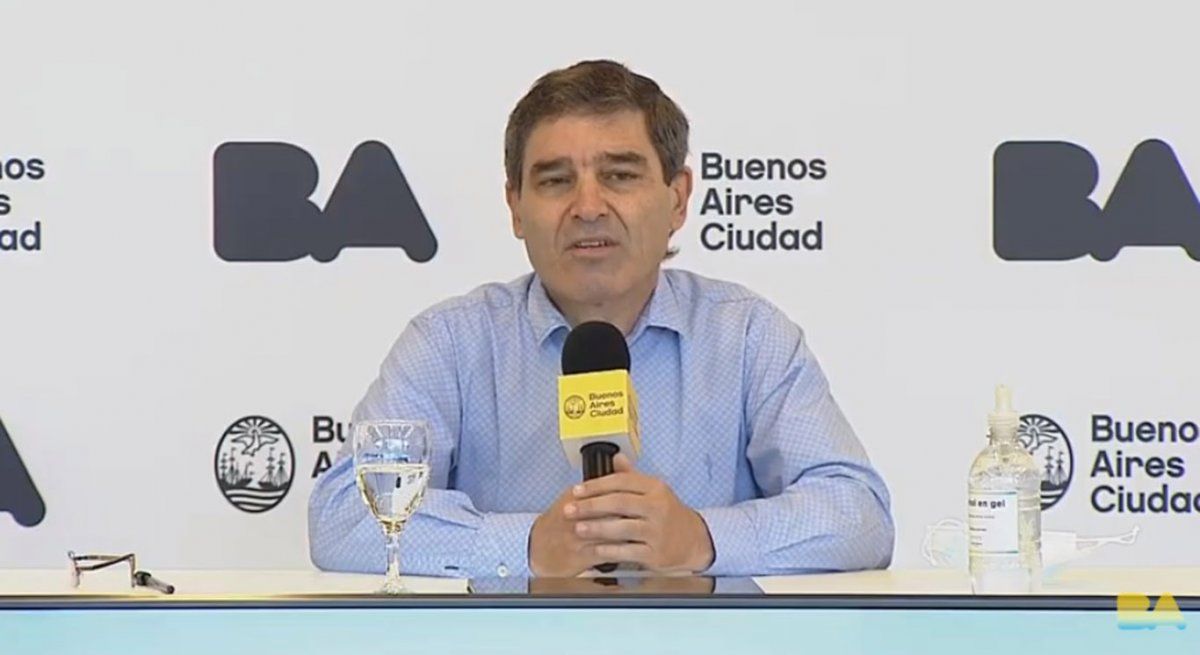 Quirós, por la segunda ola de contagios en Argentina: La vacunación no será completa y no evitaría un rebrote