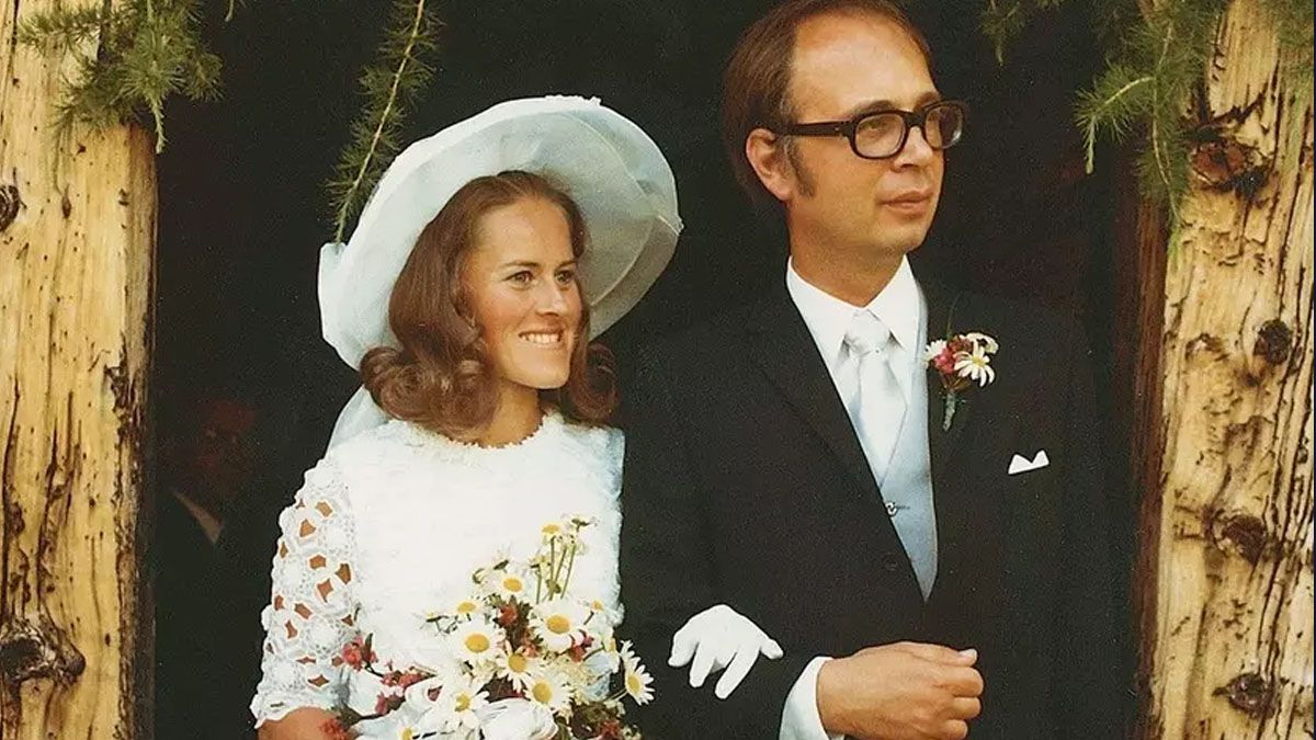 Klaus Schwab y su esposa Helde, en el casamiento en 1971. Ese año, fundó lo que sería el trascendente Foro Económico Mundial. (Foto: Foro de DAvos)