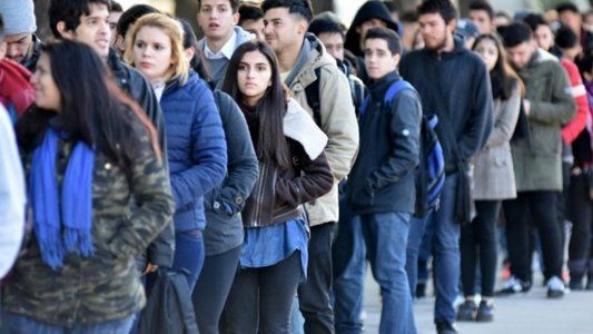 A contramano del resto del país, en Rosario bajó el desempleo durante el segundo semestre