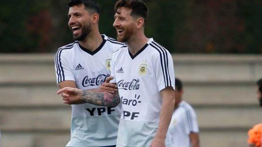 Jorge Sampaoli les dio el día libre a los jugadores de la selección y desató una polémica