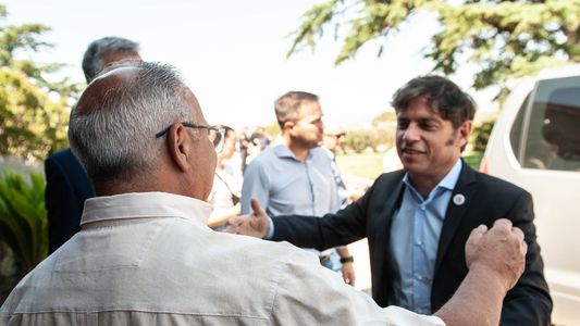 Un intendente de JxC que se pasó al Frente de Todos ahora pide por la reelección de Axel Kicillof