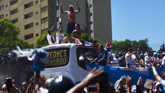 Los jugadores de la Selección Argentina, insolados tras los festejos: Necesito aloe vera