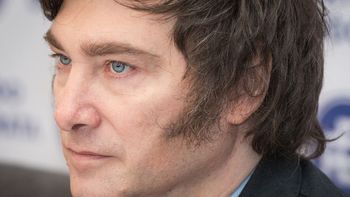 Javier Milei: de la venta de órganos a una recorrida sorpresa por La Matanza, con el sueño de El Dipy de conquistar el conurbano