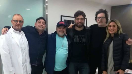 Diego Maradona y Charly García se reencontraron en una clínica
