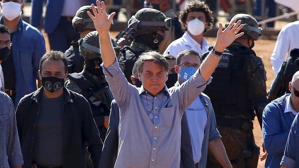 La Justicia brasileña le exige a Bolsonaro que publique los datos reales sobre la cantidad de muertos por COVID-19