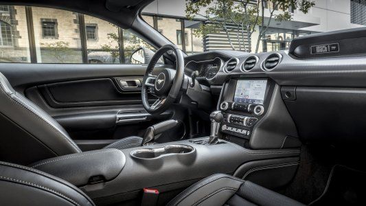 Ford lanza el Mustang Mach 1 en la Argentina