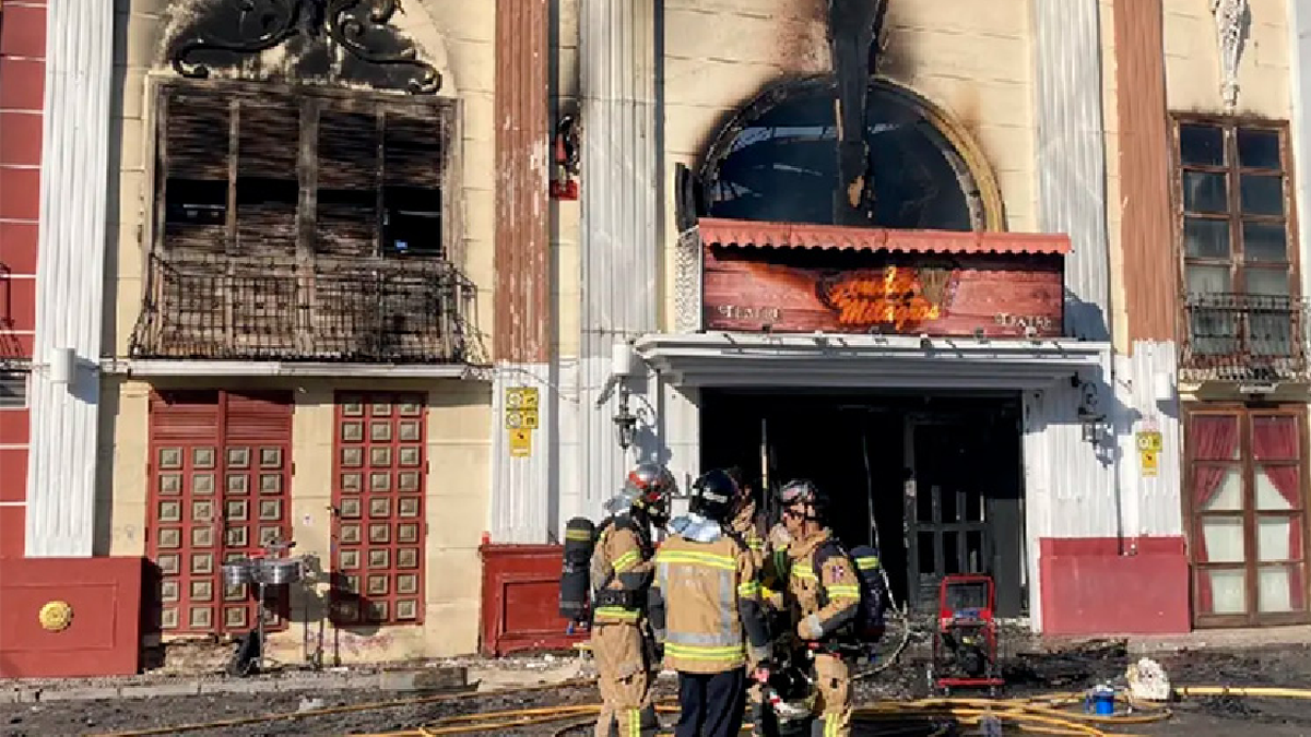 Al menos 13 personas murieron en el incendio de un boliche en España. (Foto: captura)