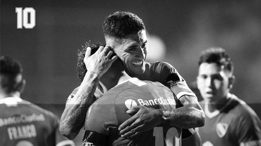 Independiente goleó 4-1 a Fénix en Uruguay y tiene un pie y medio en los cuartos de la Copa Sudamericana