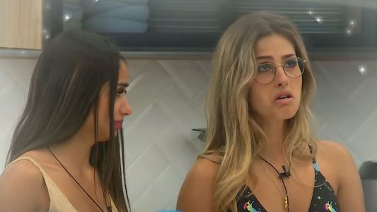 Gran Hermano 2022: cuánto sale la pollera mini que Julieta Poggio arruinó