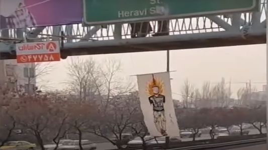 Irán ahorcó a dos hombres, condenados por blasfemia