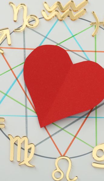 Marzo podría cambiarle el corazón a algunos signos: quiénes estarían por vivir un amor inesperado