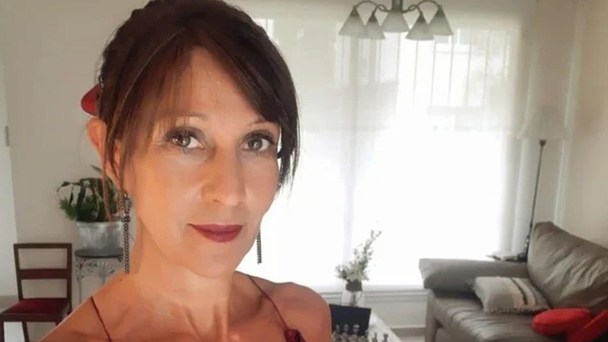 Silvia Daniela Giménez llegó a agarrar su celular y llamó a un familiar que está de viaje en Europa antes de morir. (Foto: Aerolíneas Argentinas - Austral)