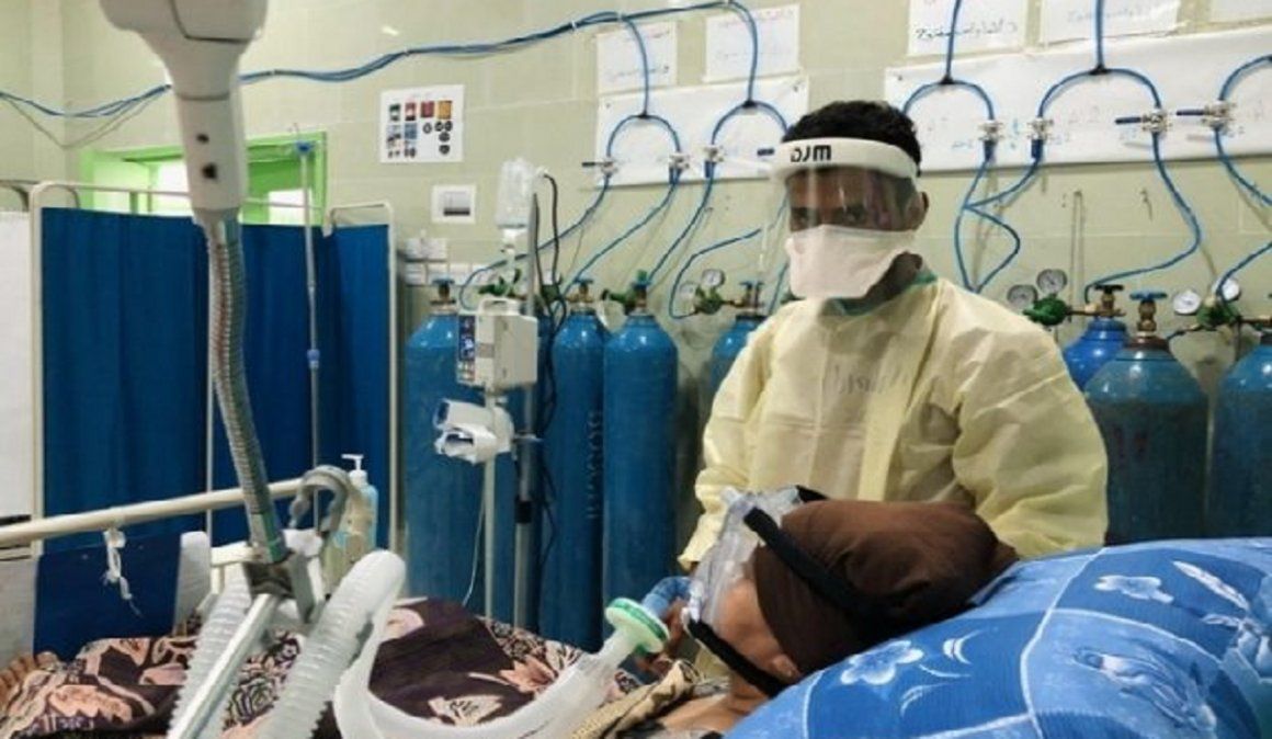 Una mejor distribución de las vacunas contra el coronavirus contribuiría a disminuir la miles de muertes que se registran cada día a causa de la pandemia