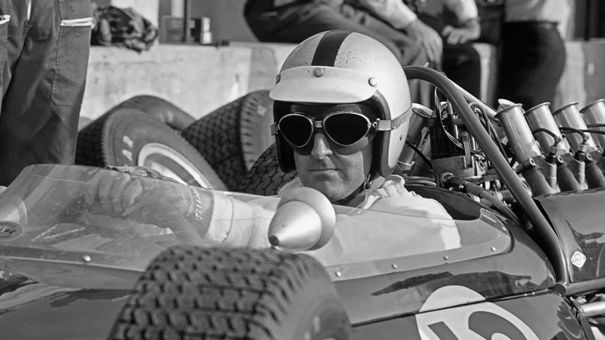 Denny Hulme, campe&oacute;n mundial de F1, muri&oacute; en un circuito de carreras al sufrir un infarto (Foto: gentileza MotorSport Mag.).