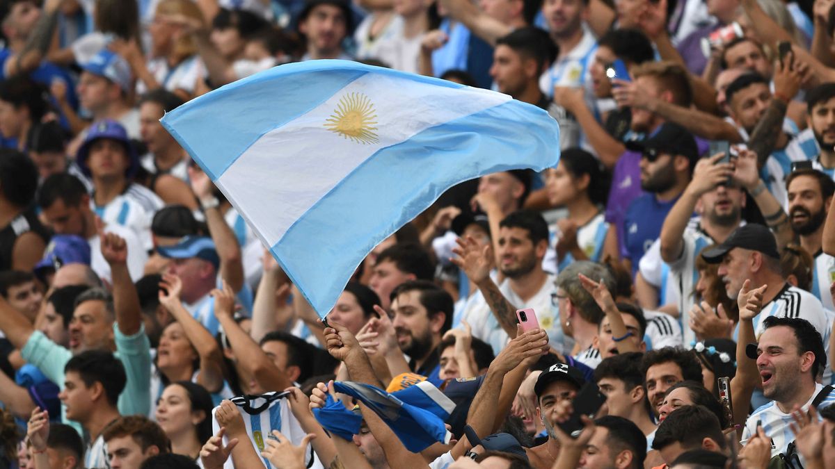 Una multitud celebró el campeonato del mundo en el estadio Monumental (Foto: Télam)