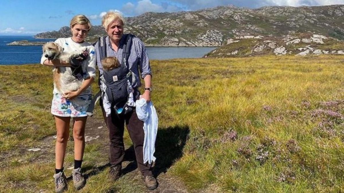 Boris Johnson casi se ahoga durante sus vacaciones