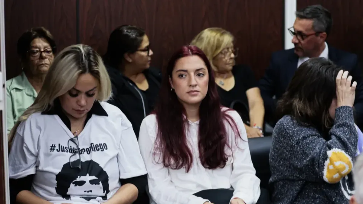 Jana Maradona declara en el nuevo juicio por la muerte de Diego: sigue la tensión con Luque y Díaz