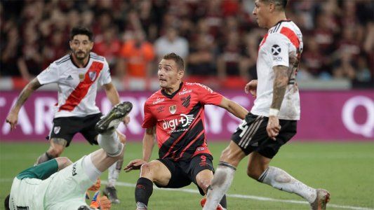 River no hizo pie en Curitiba y perdió 1-0 contra Athletico Paranaense por la ida de la Recopa Sudamericana